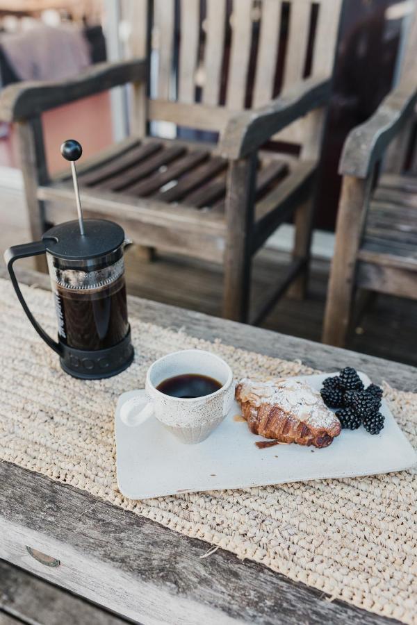 S T U D I O 22 Peaceful Retreat With Garden Views Apartment Port Lincoln Ngoại thất bức ảnh